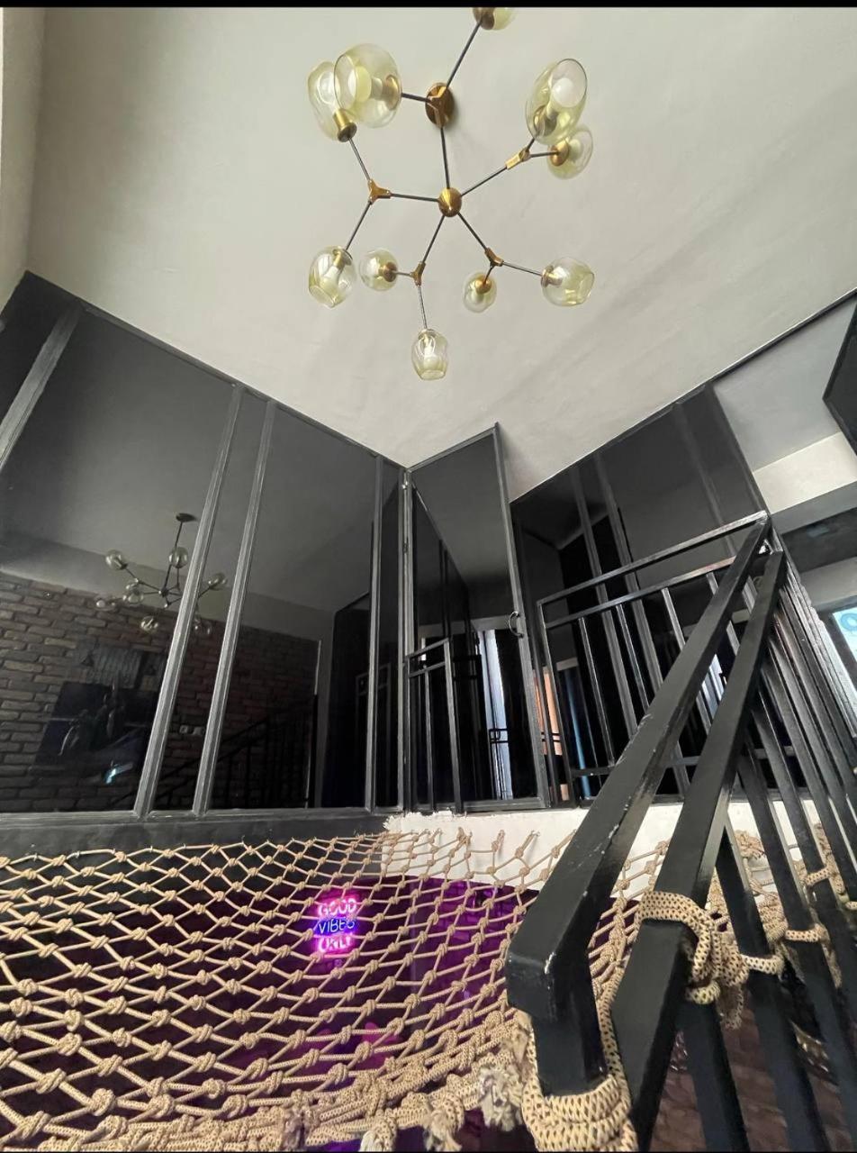 Local Hotel 塔什干 外观 照片